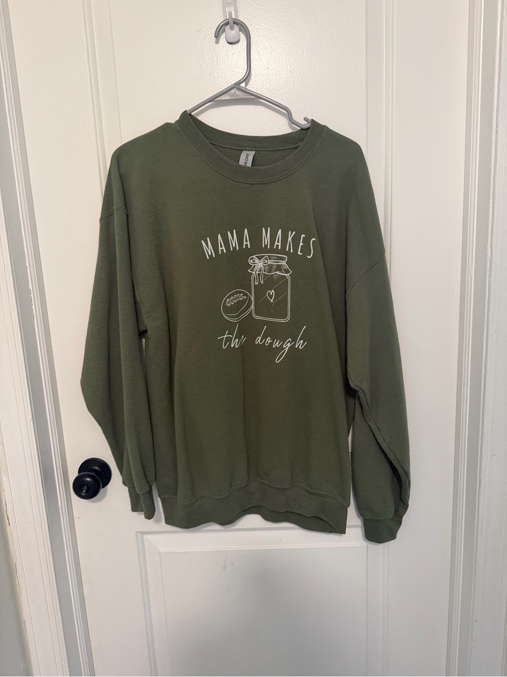 Gildan Olive Green Crewneck Sweatshirt with White 'Mama Makes the Dough' Graphic